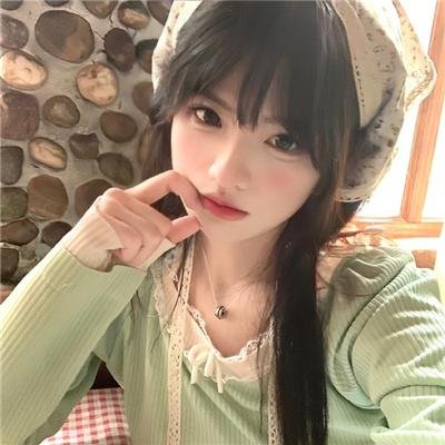 在江边